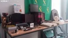 Algunos de los objetos recuperados en la Operación Cadnas. /SN