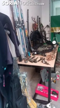 Algunos de los objetos recuperados en la Operación Cadnas. /SN