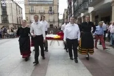 Domingo Calderas / María Ferrer