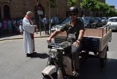 Foto 15 - Galer&iacute;a de im&aacute;genes de la bendici&oacute;n de veh&iacute;culos en Soria