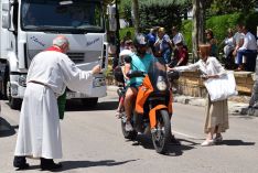 Foto 6 - Galería de imágenes de la bendición de vehículos en Soria