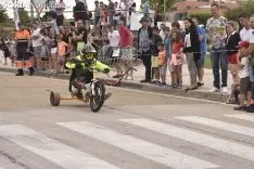 II Carrera de Autos Locos de Camaretas. /EM