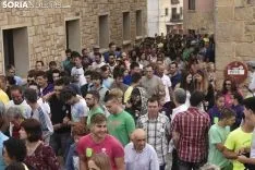 Imágenes de la Ronda de Santa Marina en Duruelo de la Sierra. /EM