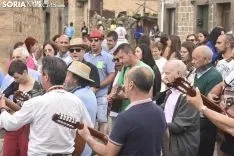 Imágenes de la Ronda de Santa Marina en Duruelo de la Sierra. /EM
