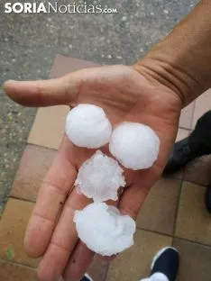 Una imagen del temporal de esta tarde en Ágreda. /SN