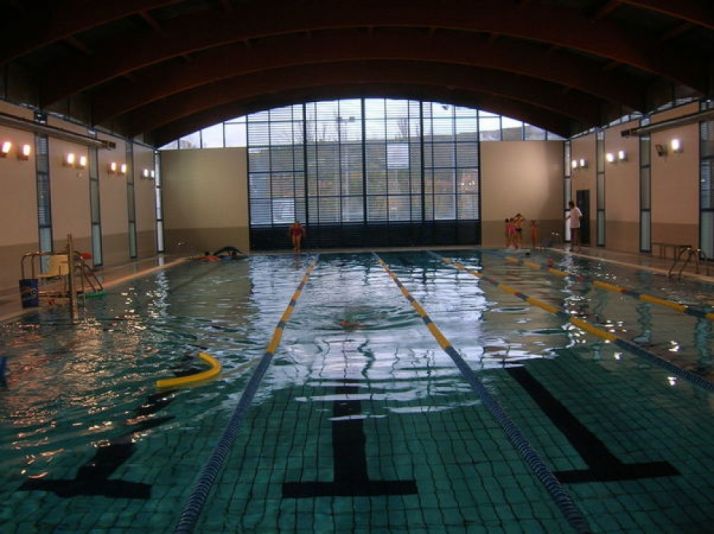 La piscina climatizada de El Bugo cierra temporada con 13.758 usuarios