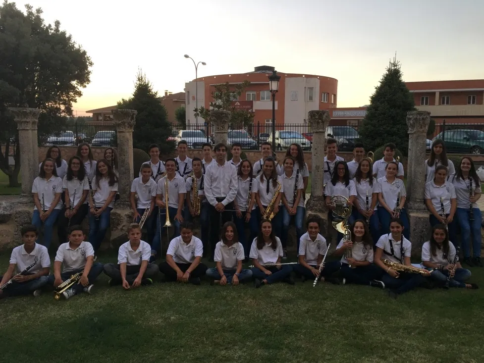 Imposición de pañuelos a los niños nacidos en 2017 y concierto burgense de la Banda Joven. Ayuntamiento de El Burgo de Osma.