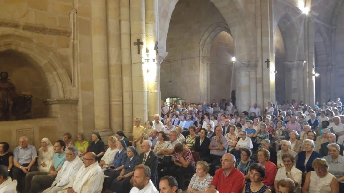 Foto 9 - El Papa invita a las HH. Clarisas de Soria a ser  &ldquo;oasis de paz y alegr&iacute;a&rdquo; en la clausura del A&ntilde;o Jubilar