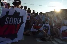 Foto 72 - GALER&Iacute;A: Cientos de sorianos cortan durante una hora la N-122 para exigir "&iexcl;Autov&iacute;a ya!"
