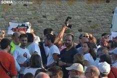 Foto 46 - GALER&Iacute;A: Cientos de sorianos cortan durante una hora la N-122 para exigir "&iexcl;Autov&iacute;a ya!"