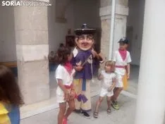Gigantes y Cabezudos en El Burgo de Osma. SN