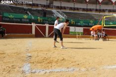 Segunda jornada de Voley Plaza en La Chata. Bernat Díez 