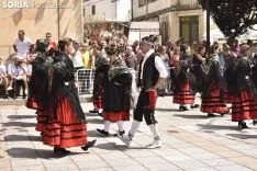 imágenes del baile de La Rueda en Covaleda. /EM
