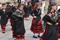 imágenes del baile de La Rueda en Covaleda. /EM