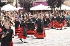 imágenes del baile de La Rueda en Covaleda. /EM