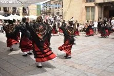 imágenes del baile de La Rueda en Covaleda. /EM