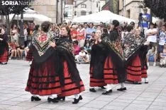 imágenes del baile de La Rueda en Covaleda. /EM