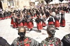 imágenes del baile de La Rueda en Covaleda. /EM