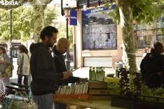 Mercado Ecológico en la plaza de San Esteban. /EM