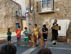 Foto 17 - Las fiestas del barrio de Las Casas, en im&aacute;genes 