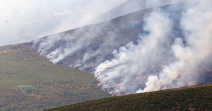 El fuego lleva arrasadas 17.488 hectáreas en España este año, el mejor dato del decenio