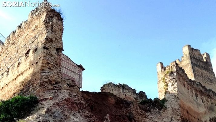 Imagen del castillo tras el derrumbe de uno de sus muros a finales de junio. /SN