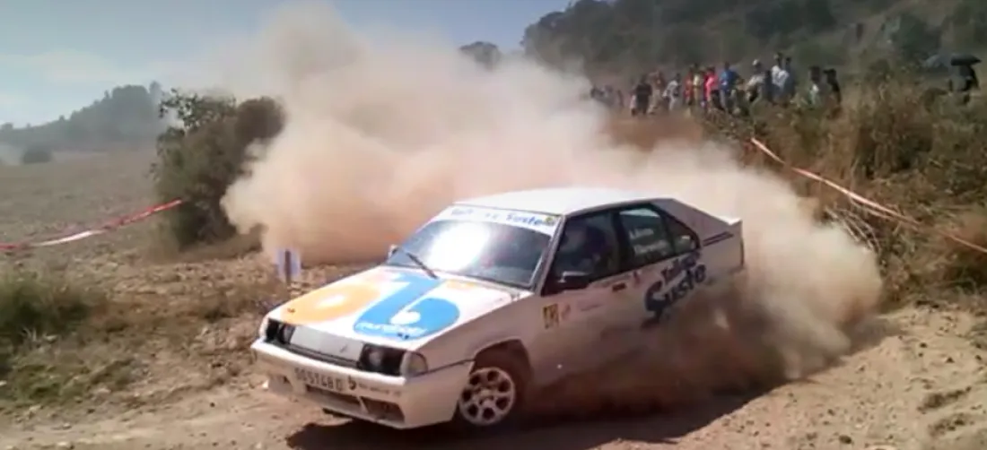 Foto 2 - Agust&iacute;n &Aacute;lvaro vence en Cervera y est&aacute; a un paso de ser bicampe&oacute;n de Espa&ntilde;a de rally de hist&oacute;ricos  