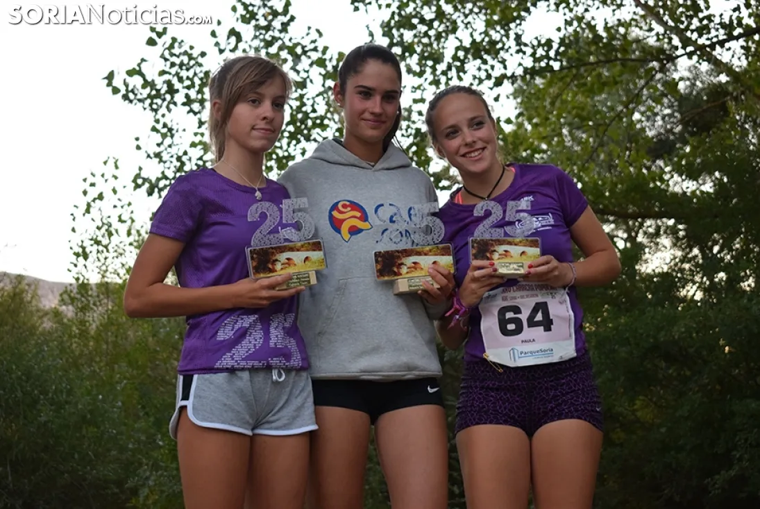 Foto 9 - Luis Gonzalo y Bel&eacute;n &Iacute;&ntilde;igo, ganadores masculino y femenino de la XXV Carrera Soria-Valonsadero 