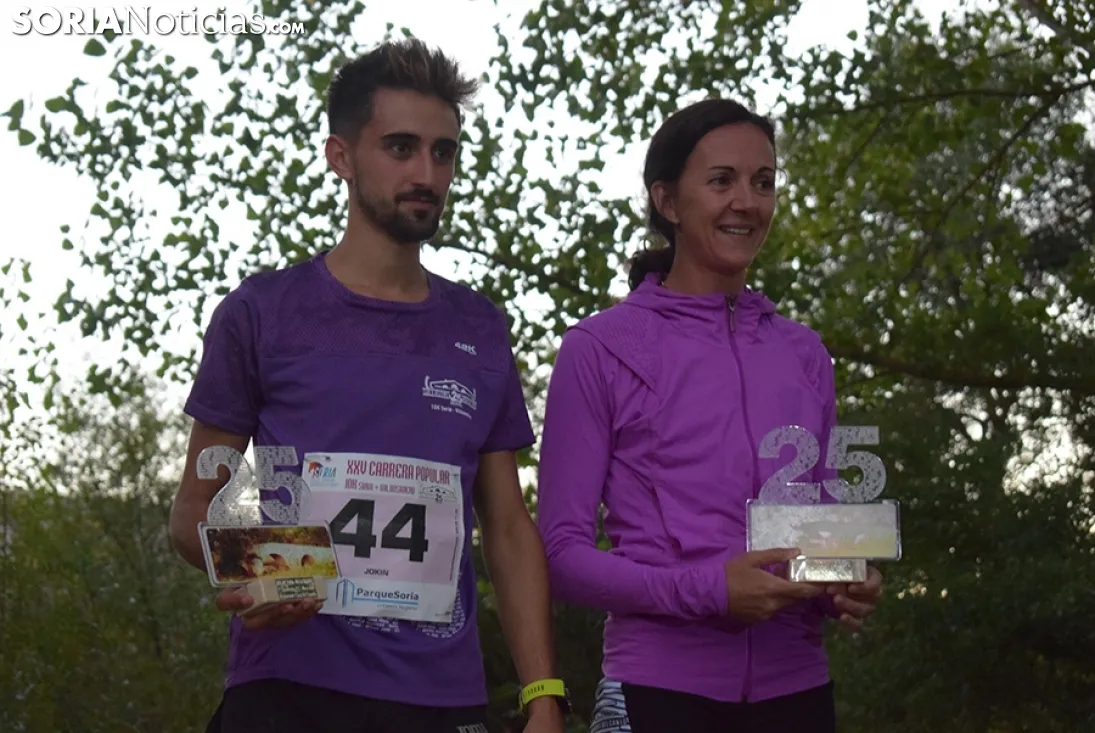 Foto 2 - Luis Gonzalo y Bel&eacute;n &Iacute;&ntilde;igo, ganadores masculino y femenino de la XXV Carrera Soria-Valonsadero 