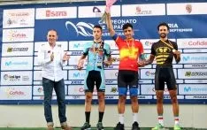 Uno de los podios tras la prueba. /RFEC