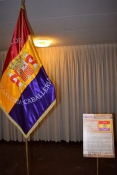 Foto 3 - Las fotos de las banderas  hist&oacute;ricas de la exposici&oacute;n 'Espa&ntilde;a en rojo y gualda'
