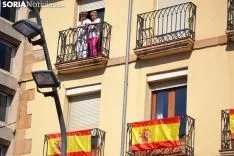 Homenaje y juramento a la bandera de España. SN
