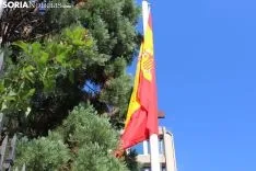 Homenaje y juramento a la bandera de España. SN