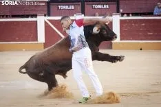 Concurso Nacional de Recortadores / María Ferrer 