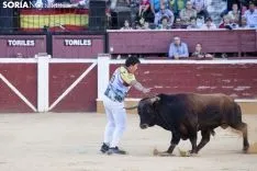 Concurso Nacional de Recortadores / María Ferrer 