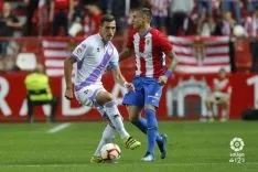 Foto 4 - Minuto a minuto: El Numancia logra un empate ante el Sporting (1-1) que sabe bien
