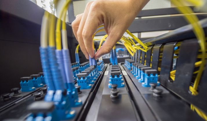 Casi 0,5M&euro; para la redacción del anteproyecto del cableado en los centros educativos para prestar servicios TIC