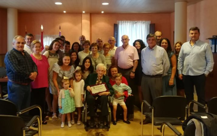 Vinuesa se vuelca con Elisa Ramos Martínez en su centenario