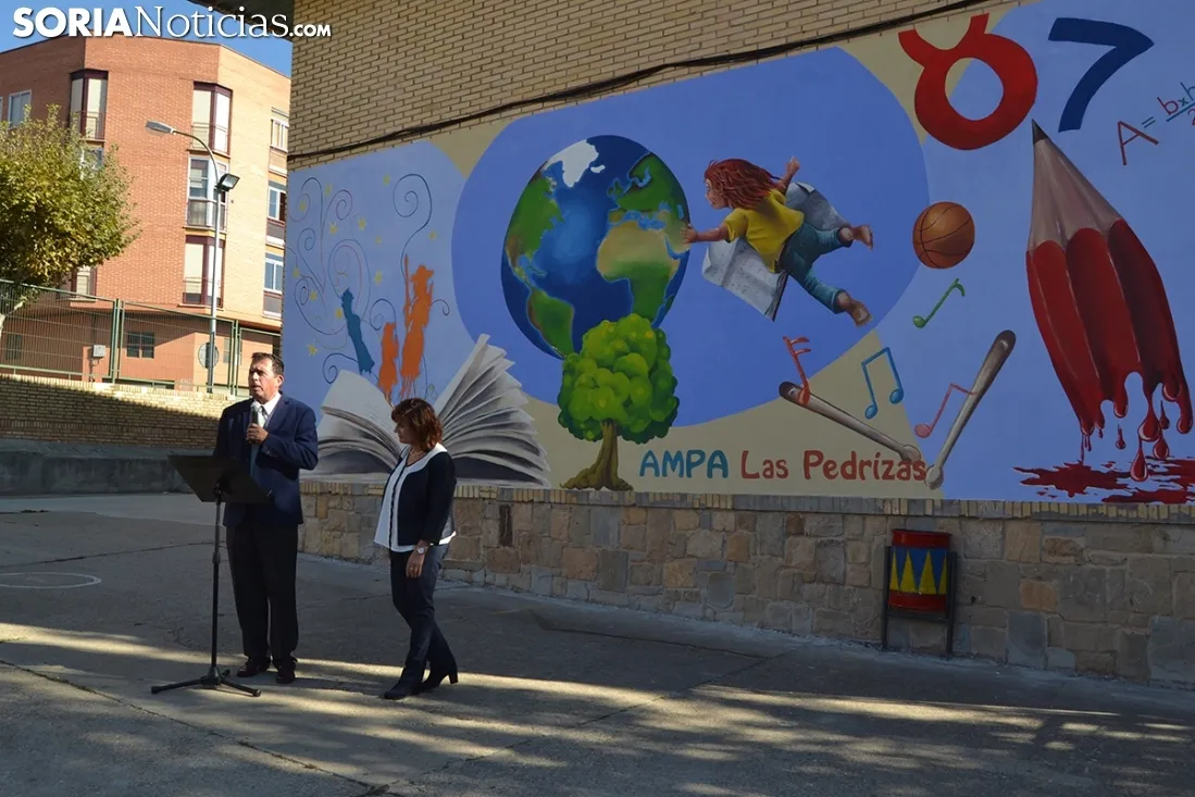 Nuevo mural en el CEIP Las Pedrizas.