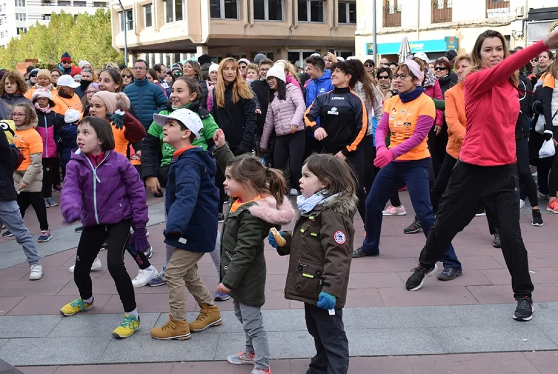 Foto 7 - Galer&iacute;a de la multitudinaria VI edici&oacute;n 'Camino por Soria contra el c&aacute;ncer'  (190 fotos)