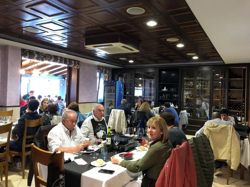 Inauguración de las II Jornadas Gastronómicas de la Raza Serrana Negra.