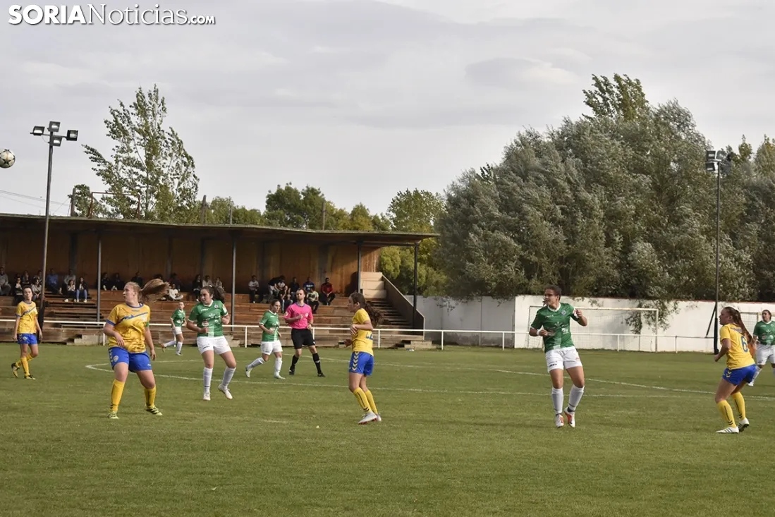 Debud del CD San José Femenino en Soria.