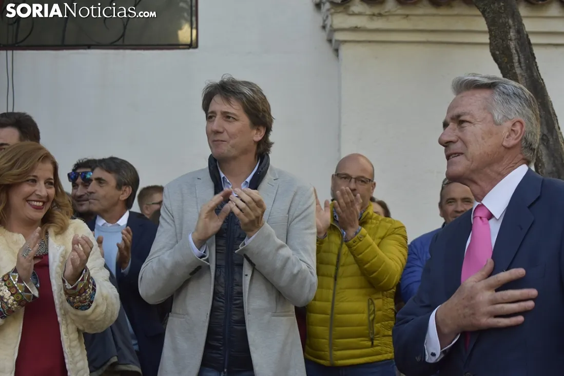 Homenaje a José Luis Palomar.