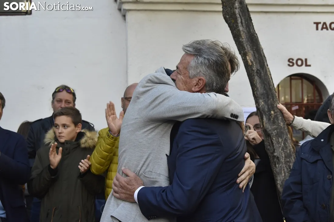 Homenaje a José Luis Palomar.