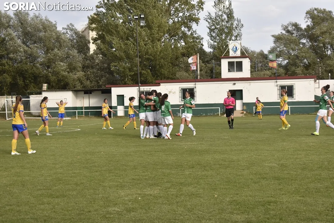 Debud del CD San José Femenino en Soria.