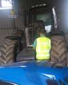 Foto 1 - Dos detenidos por robar un tractor en la comarca leonesa de Babia