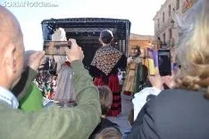 Estreno de la comparsa de Gigantes y Cabezudos.