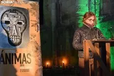Foto 3 - Galer&iacute;a de im&aacute;genes: Emocionante e inquietante lectura de relatos en las ruinas de San Nicol&aacute;s