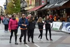 Foto 40 - Galer&iacute;a de la multitudinaria VI edici&oacute;n 'Camino por Soria contra el c&aacute;ncer'  (190 fotos)