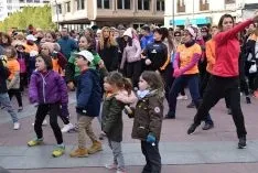 Foto 7 - Galer&iacute;a de la multitudinaria VI edici&oacute;n 'Camino por Soria contra el c&aacute;ncer'  (190 fotos)